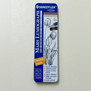 Staedtler MARS LUMOGRAPH Tin Box of 6 Artist Sketching Pencils